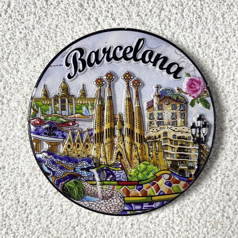 Home Barcelona - ของที่ระลึกงานท่องเที่ยวบาร์เซโลนา งานฝีมือสร้างสรรค์ จานกลมลายโมเสก สถาปัตยกรรม ของตกแต่งบ้าน แม่เหล็กติดตู้เย็นลายเพ้นท์